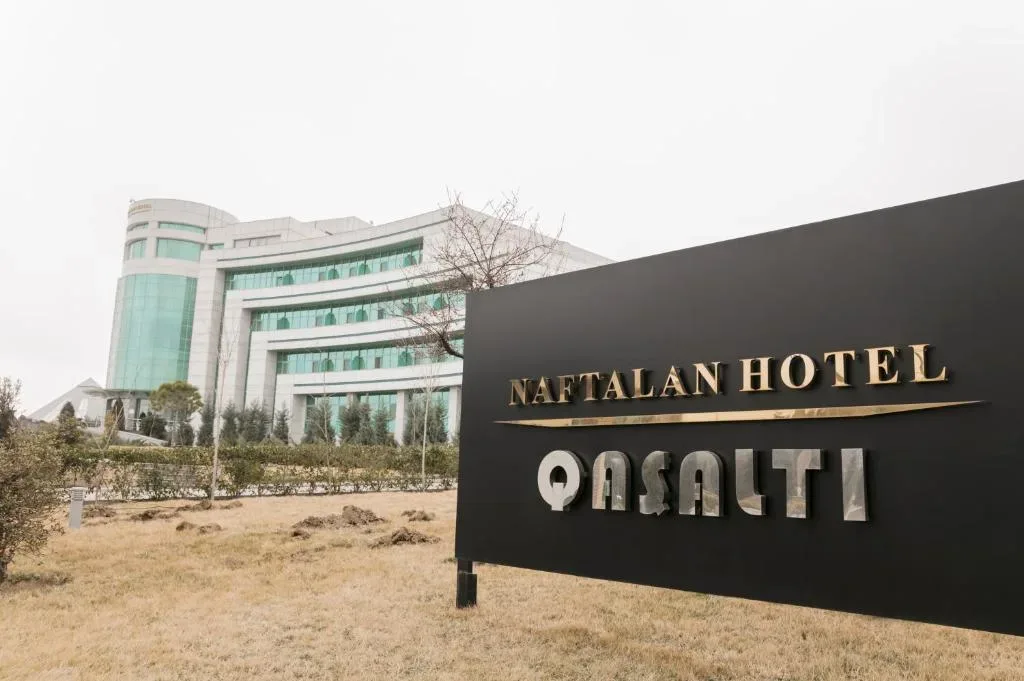 Гашалты · 64 — Оздоровительный отель Gashaltı, Нафталан